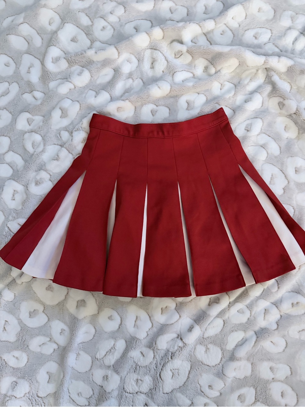 Vintage Red Pleated Cheerleading Mini Skirt with White Insets H26